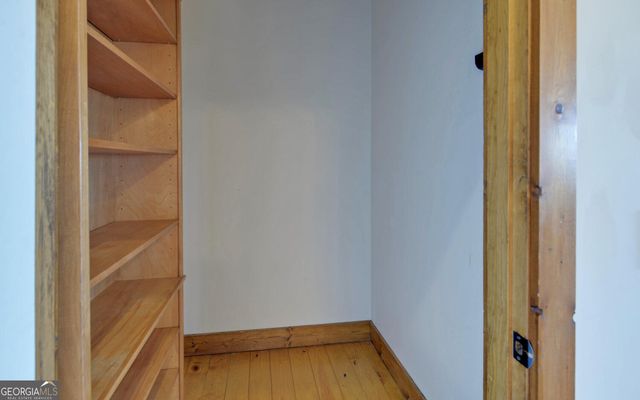 990 Hickory Nut Mountain, Tallulah Falls, GA 30573