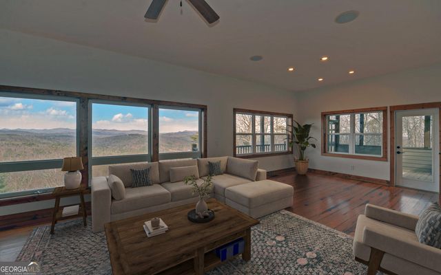 990 Hickory Nut Mountain, Tallulah Falls, GA 30573