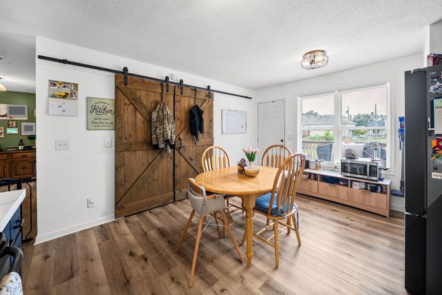 3220 N Senseney Cir, Clarksville, TN 37042