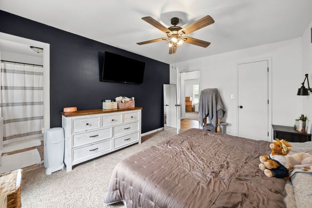 3220 N Senseney Cir, Clarksville, TN 37042