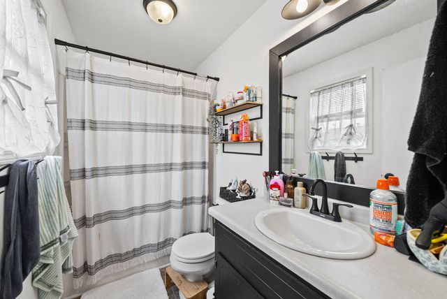3220 N Senseney Cir, Clarksville, TN 37042