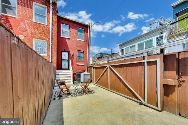 704 RHODE ISLAND AVE NW, Washington, DC 20001