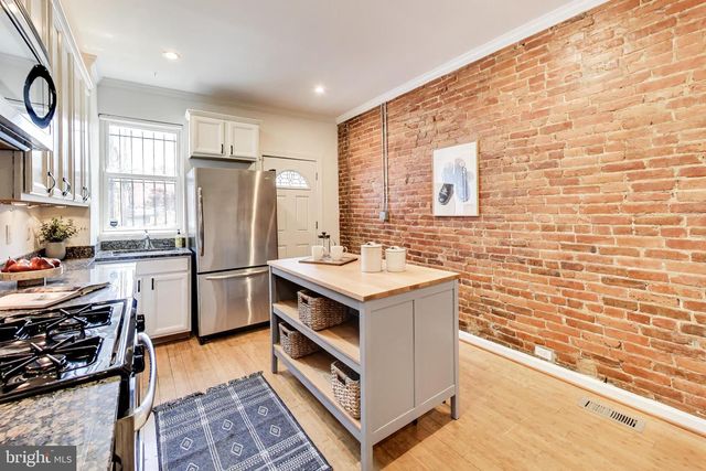 704 RHODE ISLAND AVE NW, Washington, DC 20001