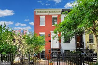 704 RHODE ISLAND AVE NW, Washington, DC 20001