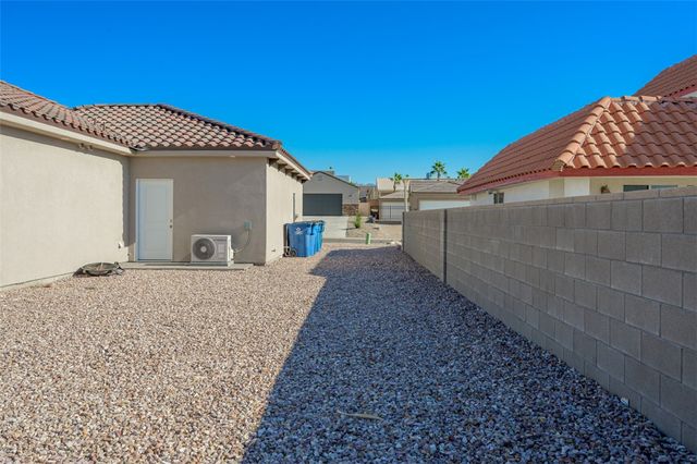 3399 Sundance Drive, Bullhead City, AZ 86429