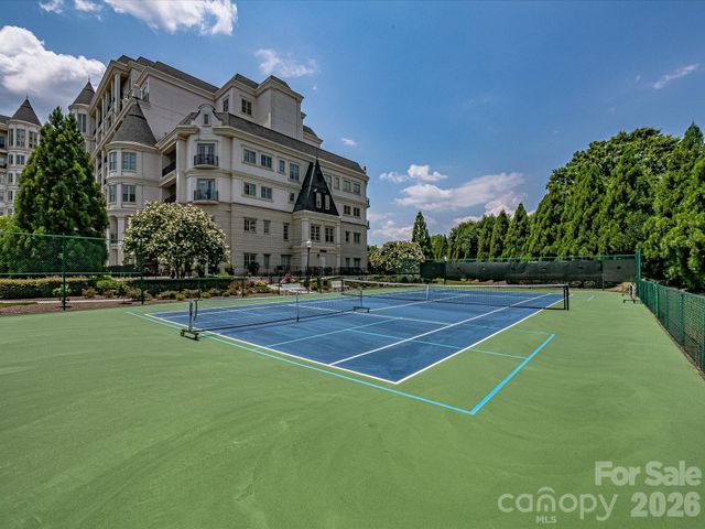 2823 Providence Road 338, Charlotte, NC 28211