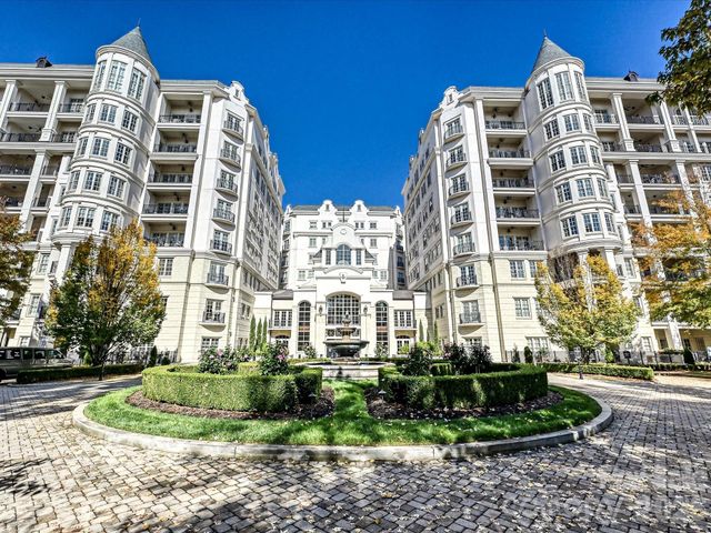 2823 Providence Road 338, Charlotte, NC 28211