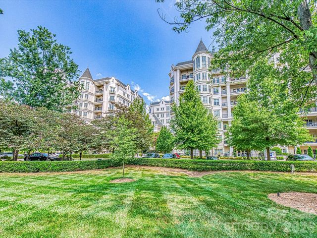2823 Providence Road 338, Charlotte, NC 28211