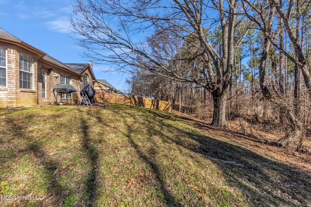 6108 Kingsview Drive, Horn Lake, MS 38637