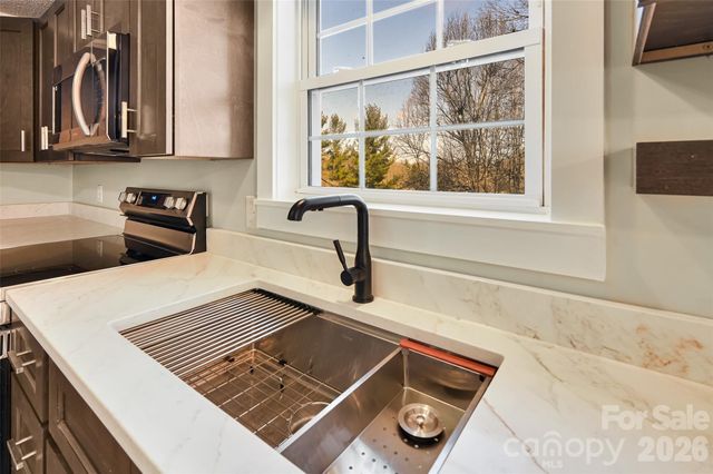 241 Sherrill Lane, Canton, NC 28716