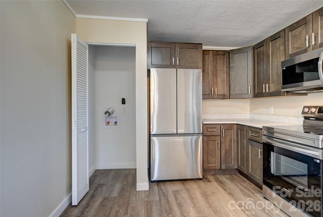 241 Sherrill Lane, Canton, NC 28716