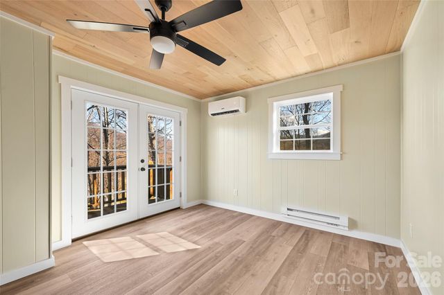 241 Sherrill Lane, Canton, NC 28716