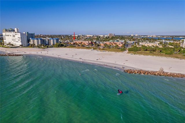 680 71ST AVENUE 12, St Pete Beach, FL 33706