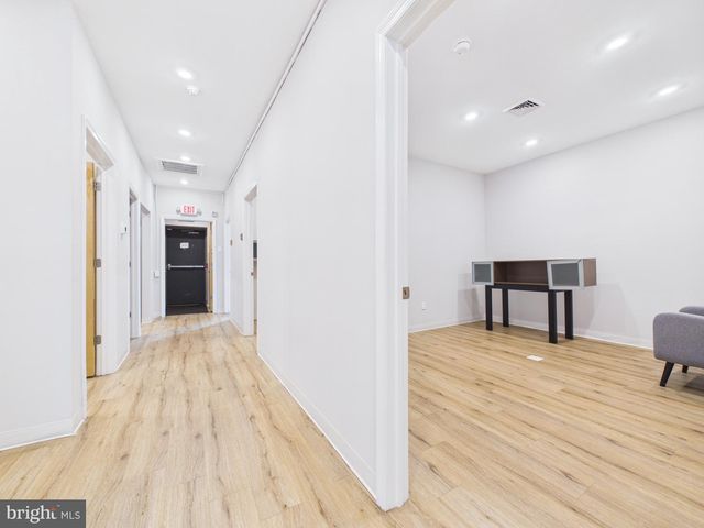 6713-15 OGONTZ AVE, Philadelphia, PA 19126
