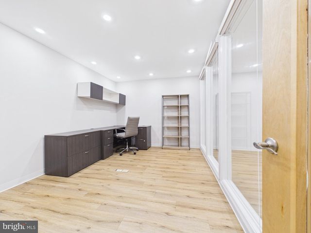 6713-15 OGONTZ AVE, Philadelphia, PA 19126