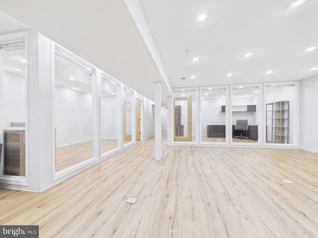 6713-15 OGONTZ AVE, Philadelphia, PA 19126