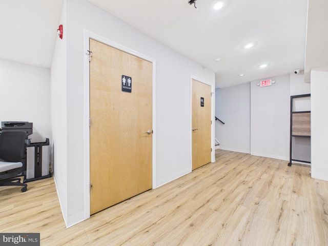 6713-15 OGONTZ AVE, Philadelphia, PA 19126