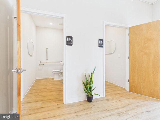 6713-15 OGONTZ AVE, Philadelphia, PA 19126