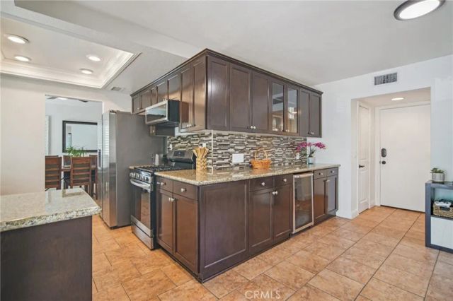 4 Via Joaquin, Rancho Santa Margarita, CA 92688