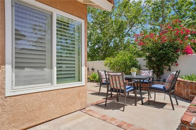 4 Via Joaquin, Rancho Santa Margarita, CA 92688