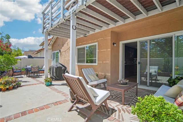 4 Via Joaquin, Rancho Santa Margarita, CA 92688