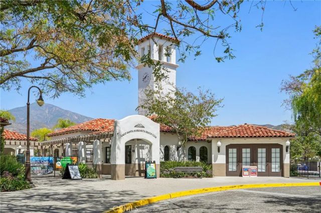 4 Via Joaquin, Rancho Santa Margarita, CA 92688