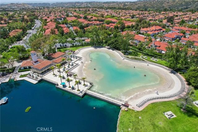 4 Via Joaquin, Rancho Santa Margarita, CA 92688