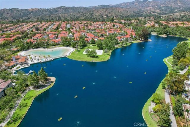 4 Via Joaquin, Rancho Santa Margarita, CA 92688