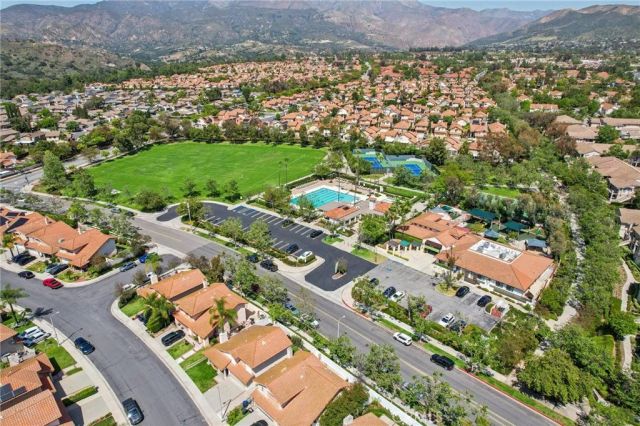 4 Via Joaquin, Rancho Santa Margarita, CA 92688