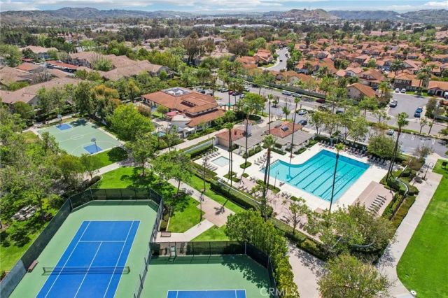 4 Via Joaquin, Rancho Santa Margarita, CA 92688