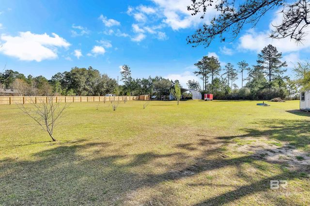 24998 Cowpen Creek Road, Robertsdale, AL 36567