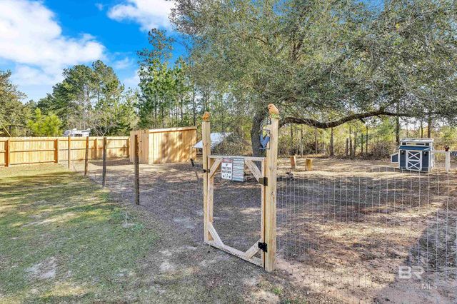 24998 Cowpen Creek Road, Robertsdale, AL 36567