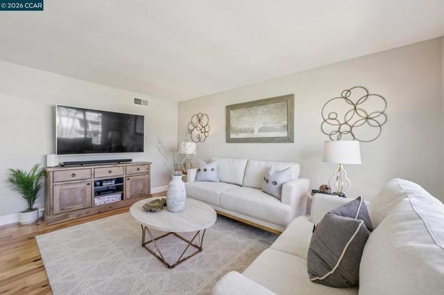 6172 6172 Everglades Ct, Pleasanton, CA 94588