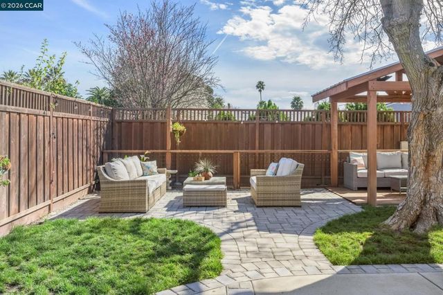 6172 6172 Everglades Ct, Pleasanton, CA 94588