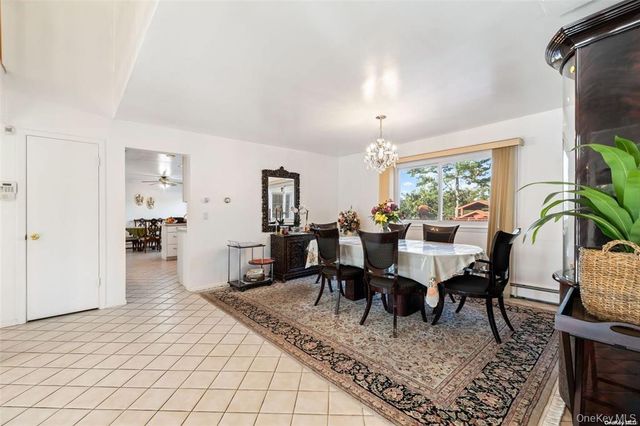 4 Jester Court, Dix Hills, NY 11746