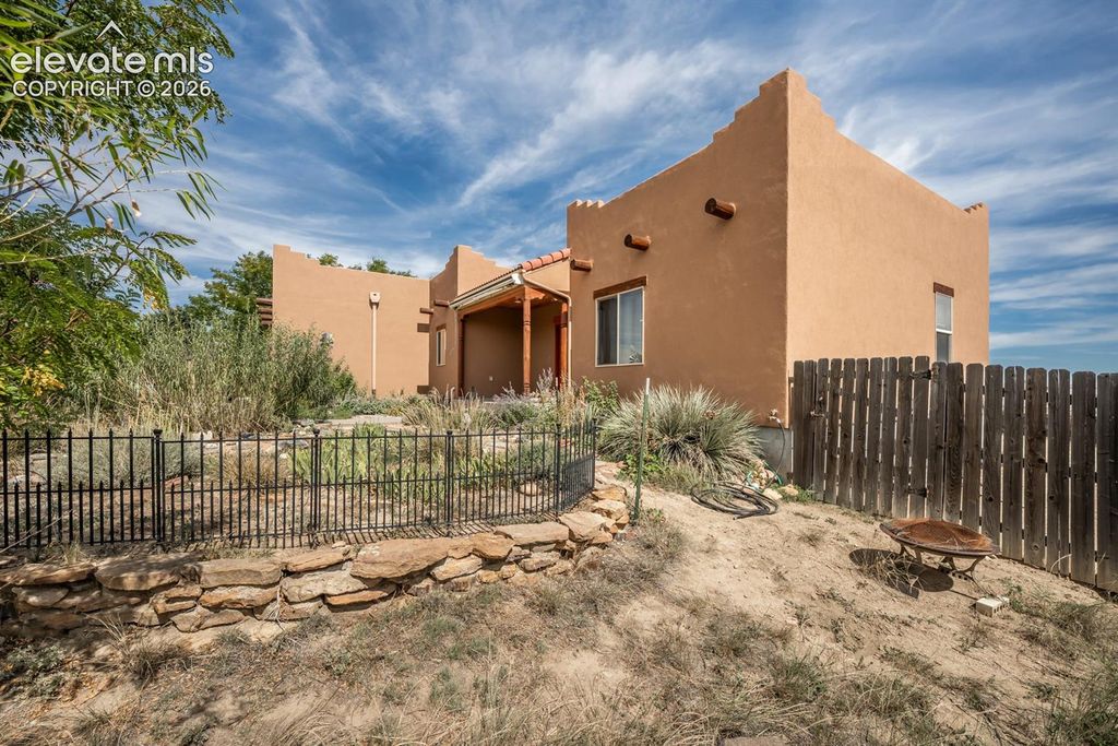 1748 N Wyatt Earp Lane, Pueblo West, CO 81007 — photo 5