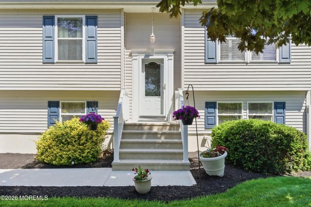 185 Fresh Ponds Road, Monmouth Junction, NJ 08852