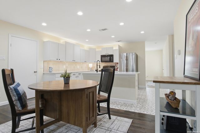 1614 MERRIFORD LN, San Antonio, TX 78209
