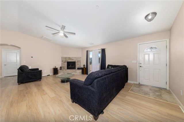 14632 Maricopa, Victorville, CA 92392