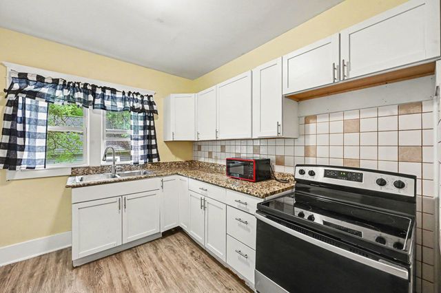 258 Battle Creek Avenue, Battle Creek, MI 49015