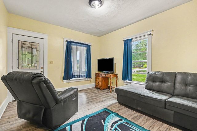 258 Battle Creek Avenue, Battle Creek, MI 49015