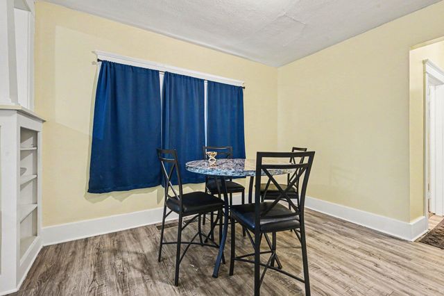 258 Battle Creek Avenue, Battle Creek, MI 49015