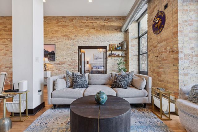 150 Portland Avenue 304, Minneapolis, MN 55401