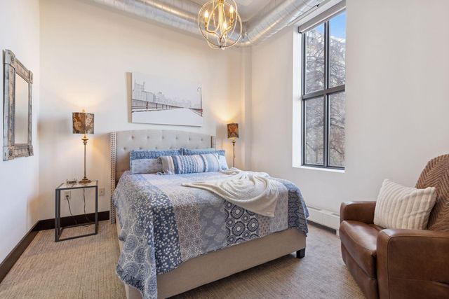 150 Portland Avenue 304, Minneapolis, MN 55401