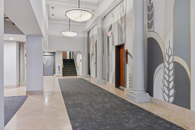 150 Portland Avenue 304, Minneapolis, MN 55401