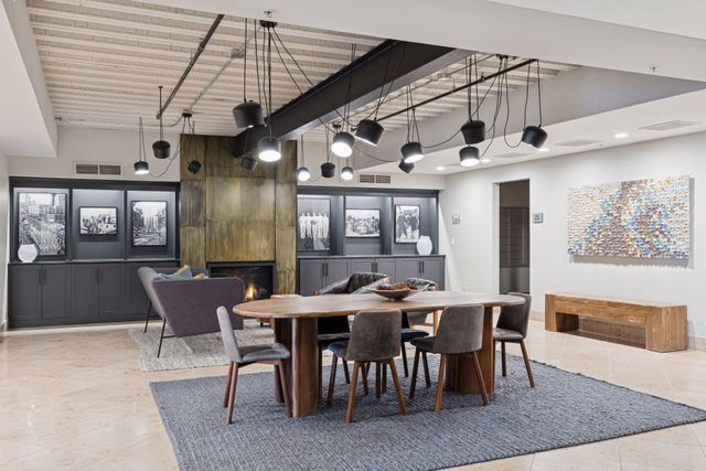 150 Portland Avenue 304, Minneapolis, MN 55401