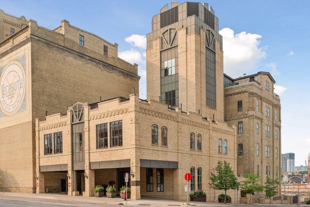 150 Portland Avenue 304, Minneapolis, MN 55401