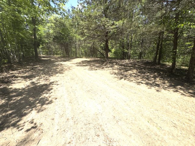 0 Westfork Creek Rd, Westmoreland, TN 37186