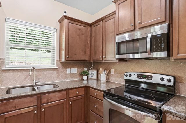 6144 Silver Chime Way, Huntersville, NC 28078