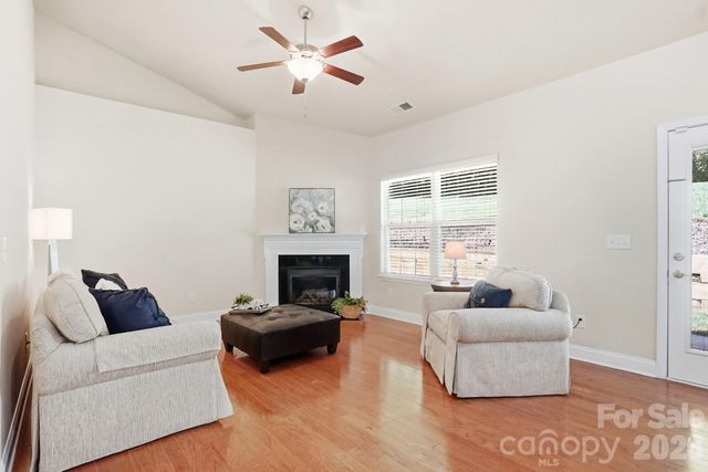 6144 Silver Chime Way, Huntersville, NC 28078
